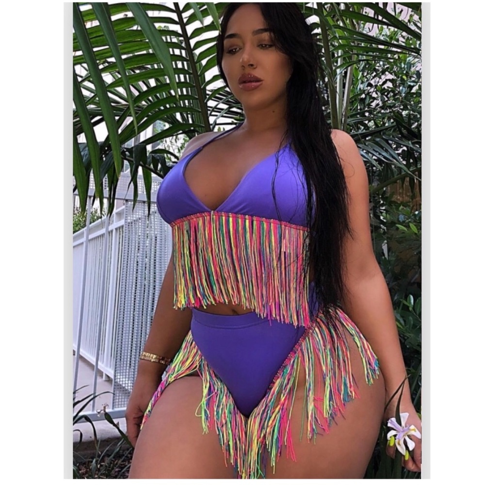 SOLD ‼️ Fringe bikini swimsuit